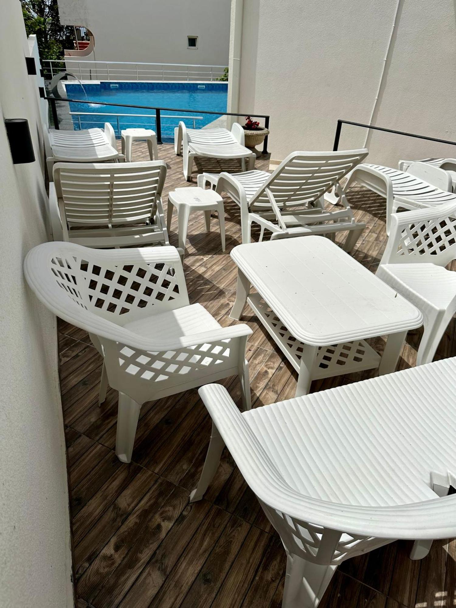 Dilan By The Sea Апартаменти